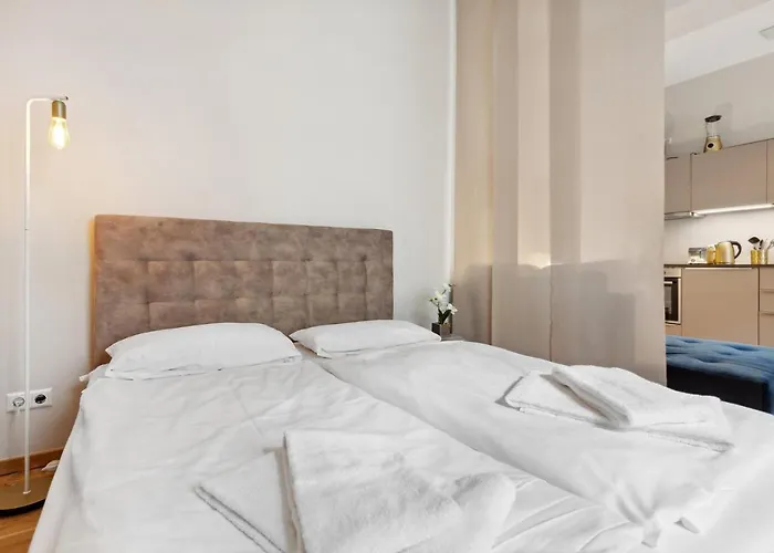 Modern&new designer flat in Charlottenburg